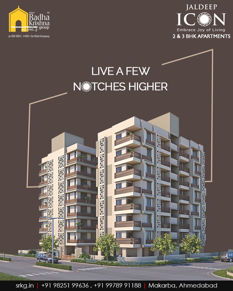 Live a lavish lifestyle that is a few notches higher at the iconic-ally designed #JaldeepIcon.

#SampleFlatReady #2and3BHKApartments #Amenities #LuxuryLiving #ShreeRadhaKrishnaGroup #Makarba #Ahmedabad https://t.co/fW1ZULPZBs